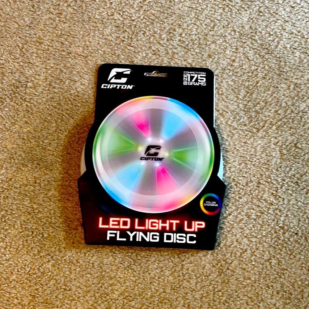 Flying disc